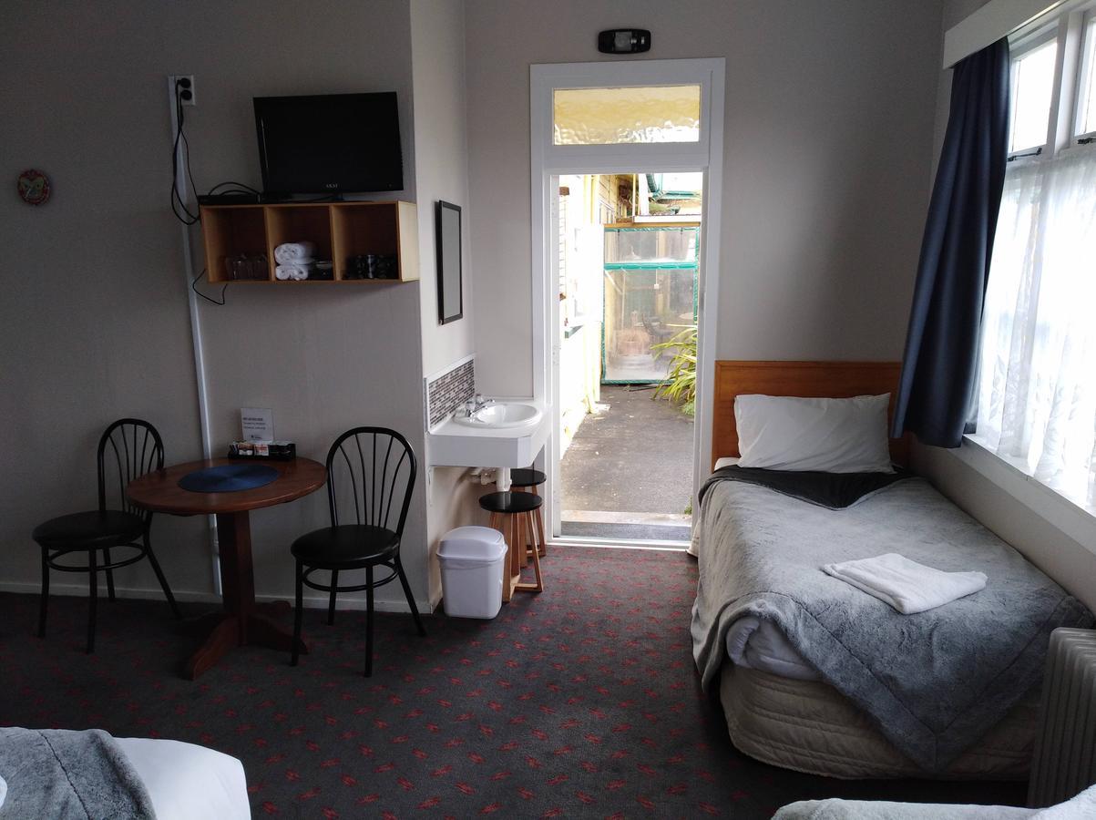 Hokitika Pioneer Hotel エクステリア 写真