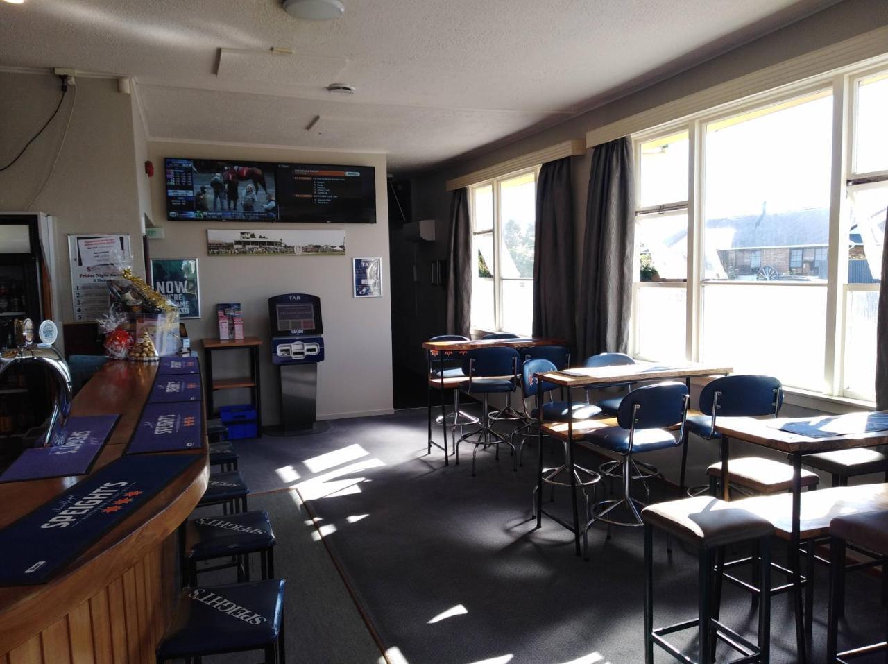 Hokitika Pioneer Hotel エクステリア 写真